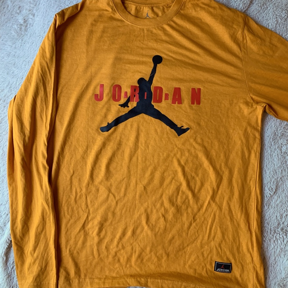 Air Jordan burnt orange long sleeve size medium
